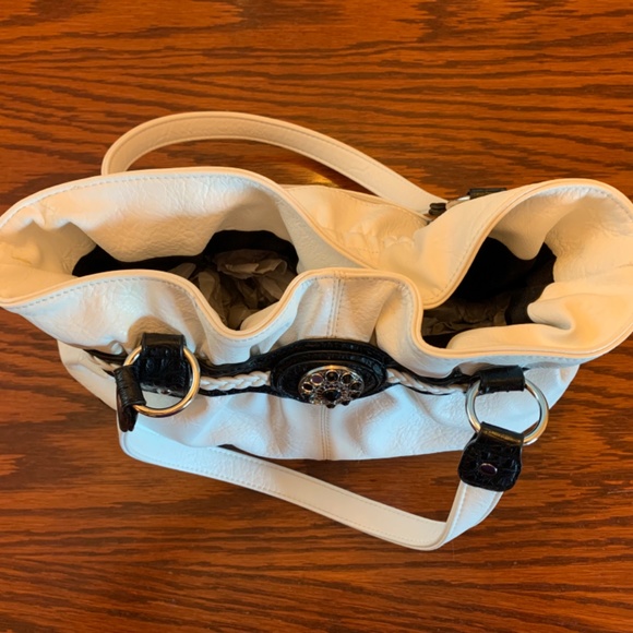 Black and White Leather Handbag with Silver-Toned Hardware - Picture 9 of 11